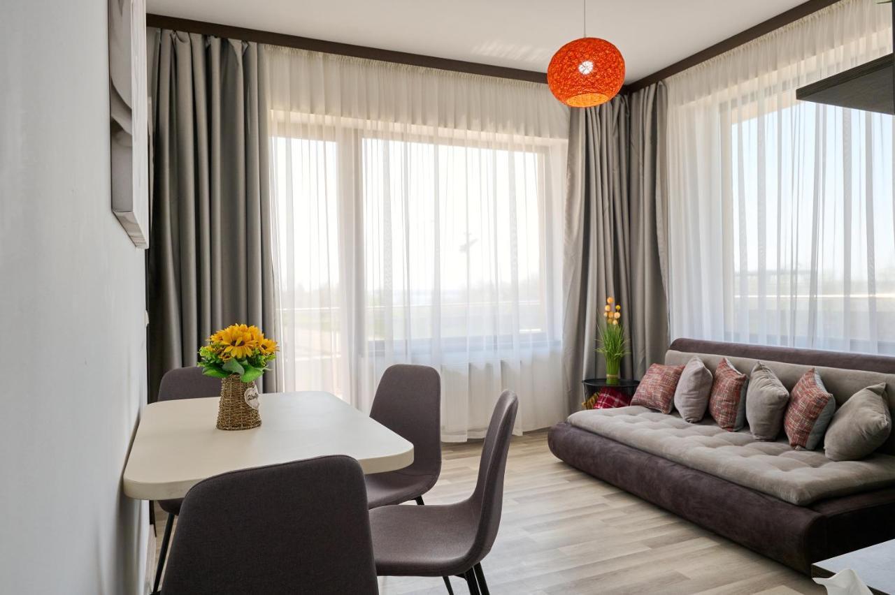 La Vida Loca Apartment Summerland Mamaia Eksteriør bilde