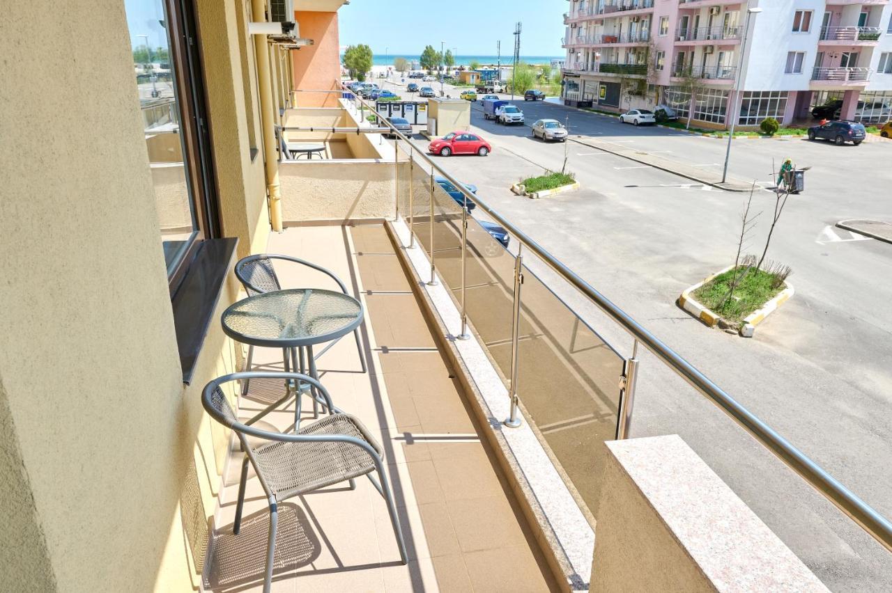 La Vida Loca Apartment Summerland Mamaia Eksteriør bilde