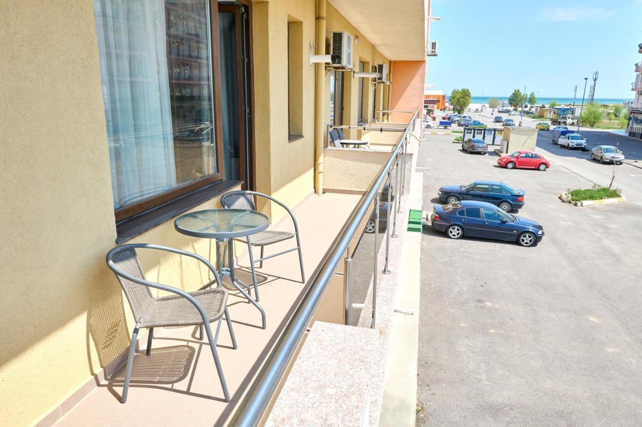 La Vida Loca Apartment Summerland Mamaia Eksteriør bilde